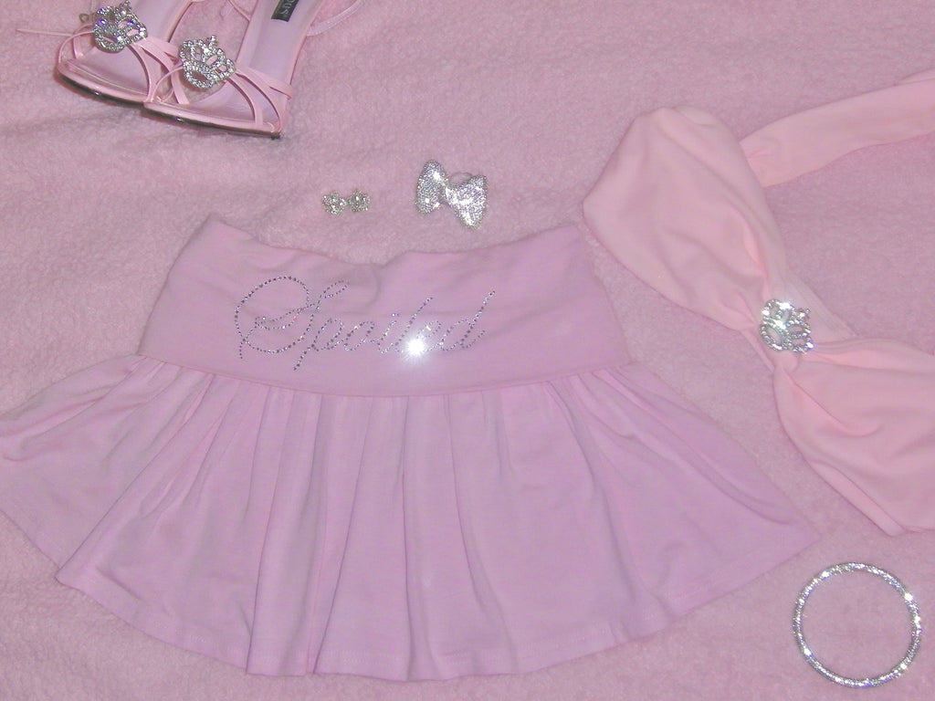 𝒮poiled ℬrat miniskirt
