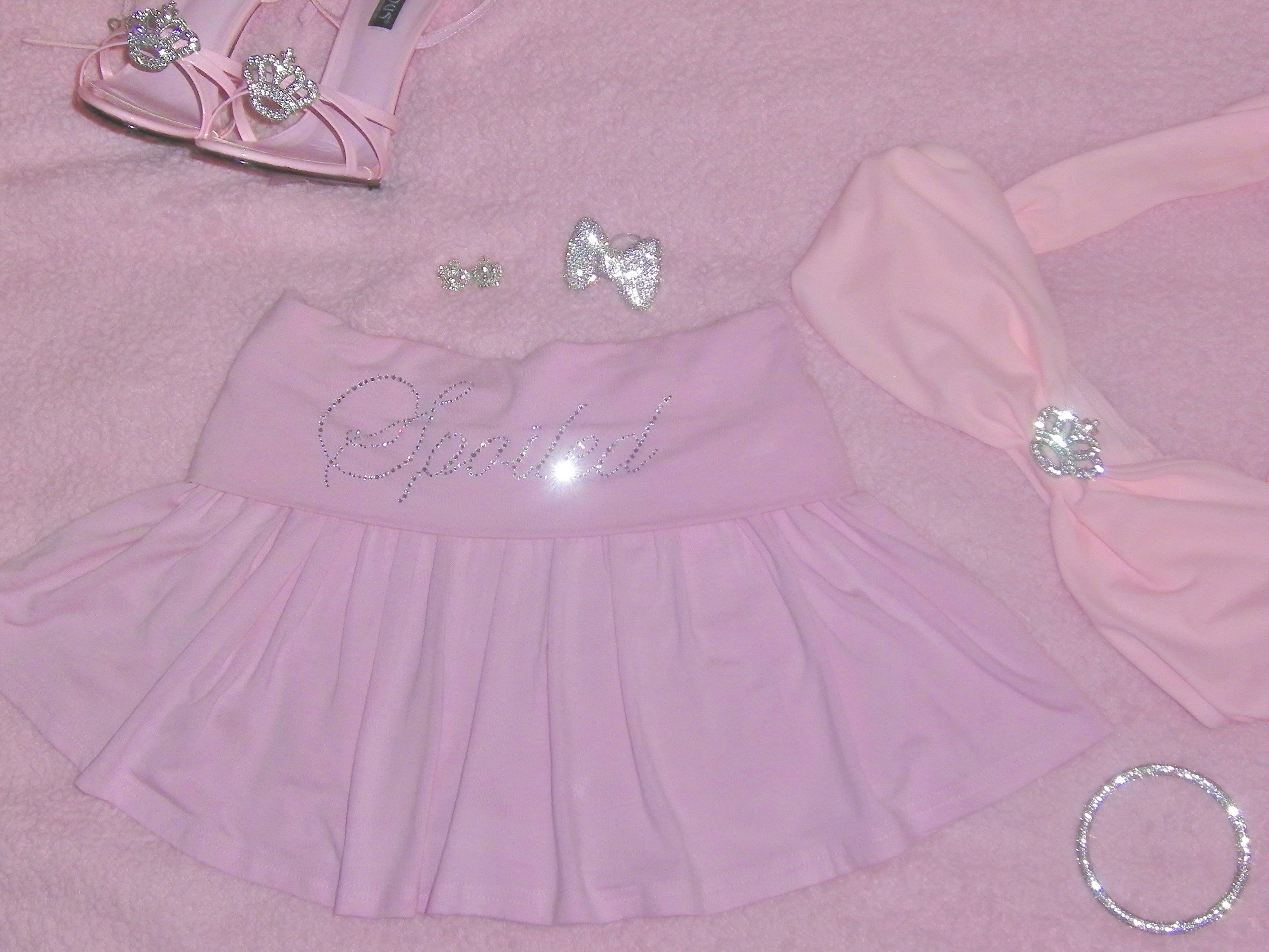 𝒮poiled ℬrat miniskirt